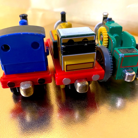 THOMAS AND FRIENDS DIE CAST VTG 2008 STEPNEY #55 & SIR HANDEL #3 & 2002 TREVOR - Picture 14 of 16